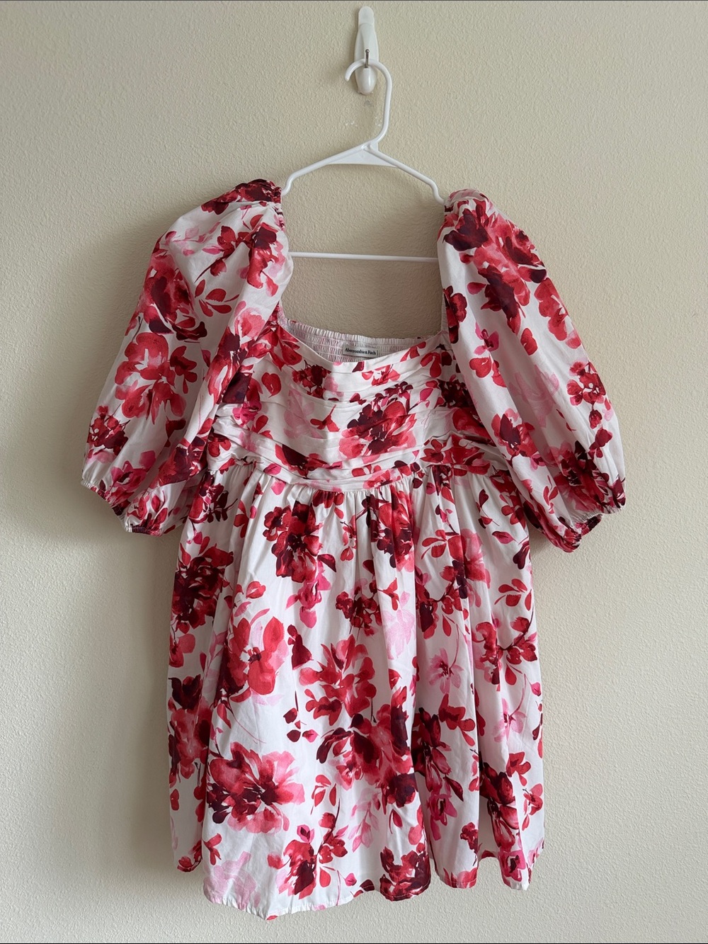 Abercrombie & Fitch White Emerson Mini Dress with Red & Pink Floral Pattern
